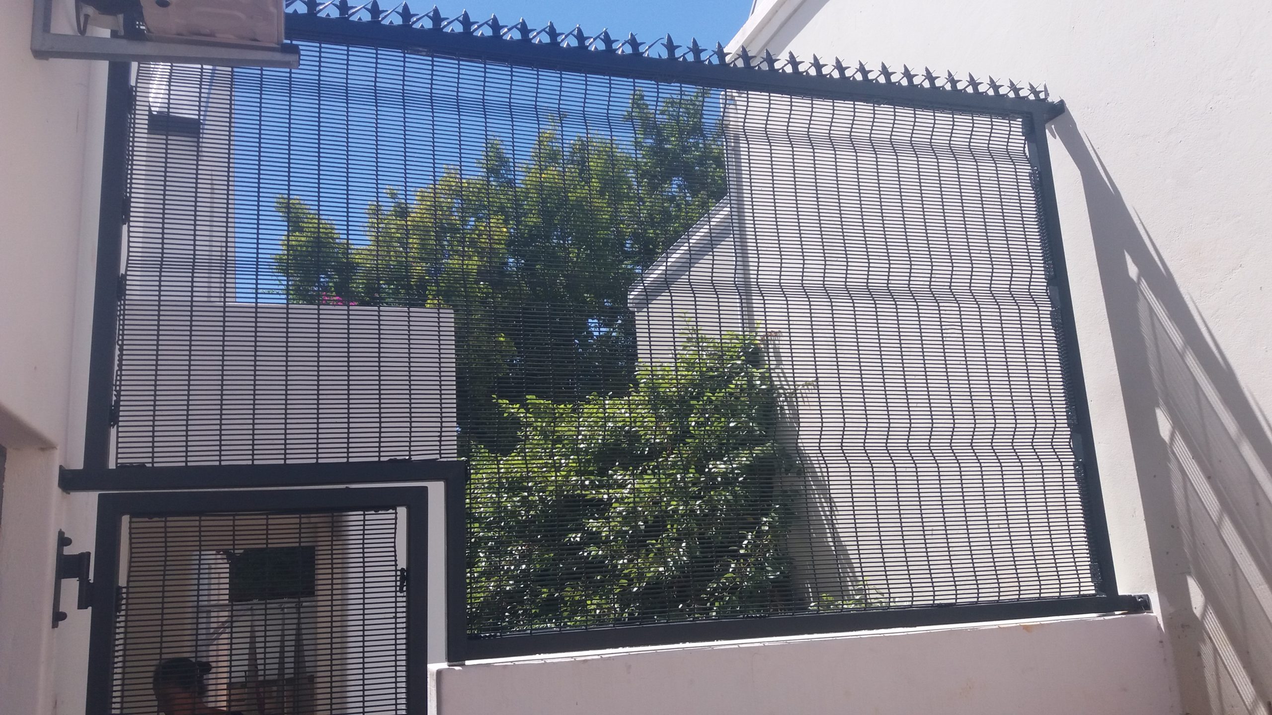 ClearVu The Invisible Fence simonsberg metalworks