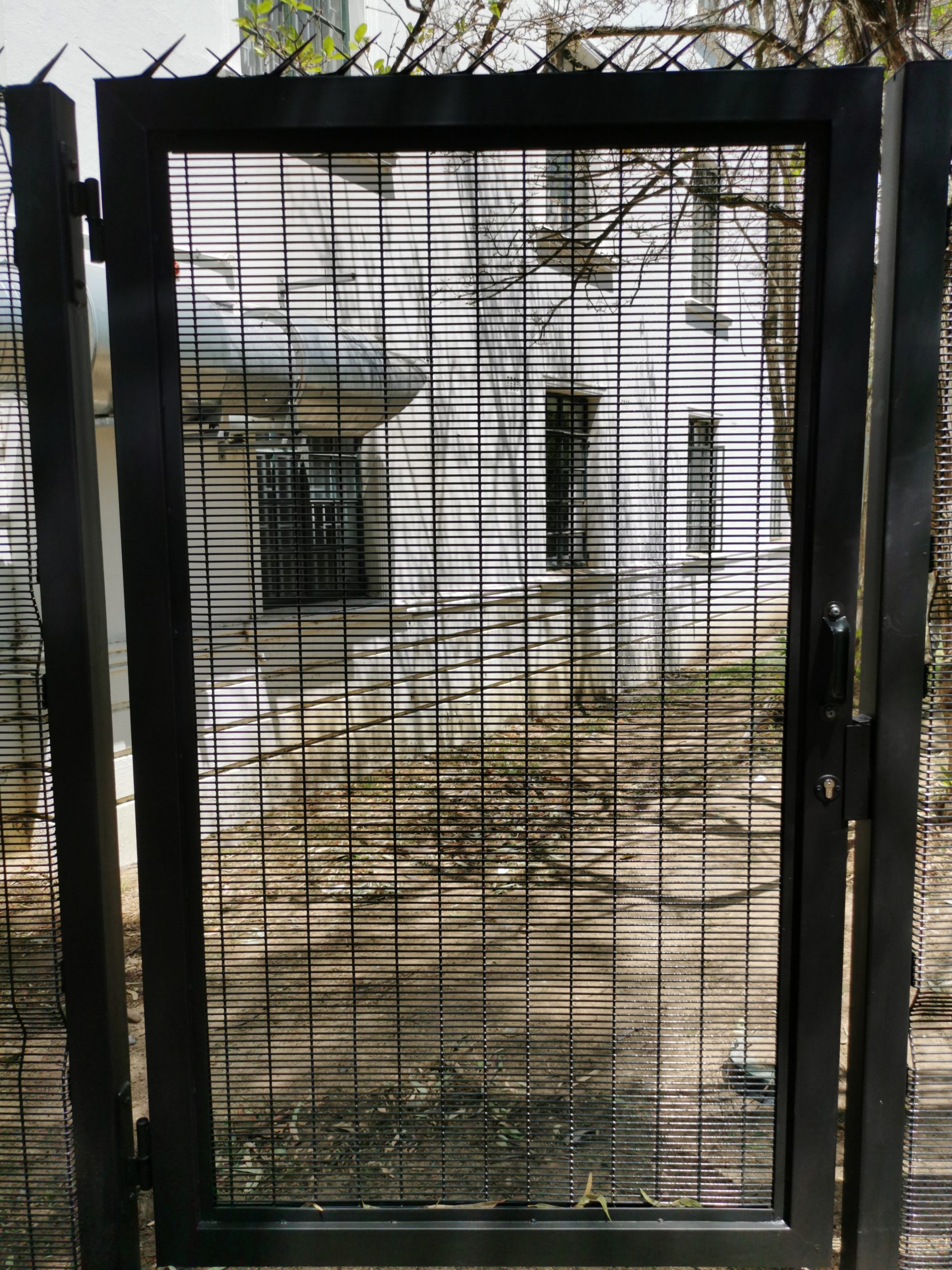 ClearVu The Invisible Fence simonsberg metalworks